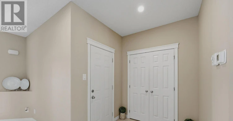 277 Huntsville Drive, Ottawa, ON, K2T 0H1 - 9