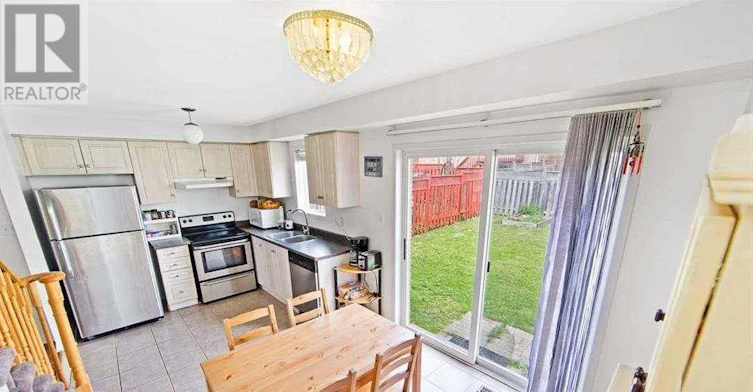 31 Poplar Plains Road, Brampton, ON, L7A 1Z5 - 2