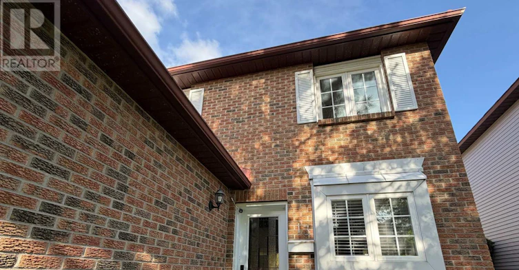 13 Raftus Square, Ottawa, ON, K2J 2K9 - 3