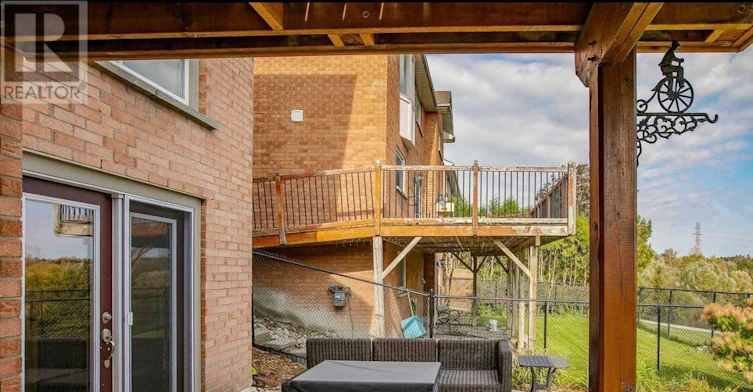W/O-169 Revell Road, Newmarket, ON, L3X 1S7 - 3