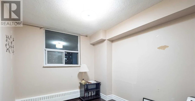 1601-370 Dixon Road, Toronto, ON, M9R 1T2 - 10