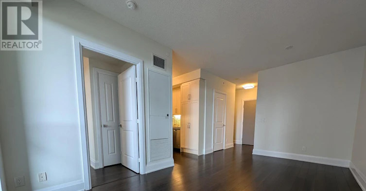 428-2 Old Mill Drive, Toronto, ON, M6S 0A2 - 9