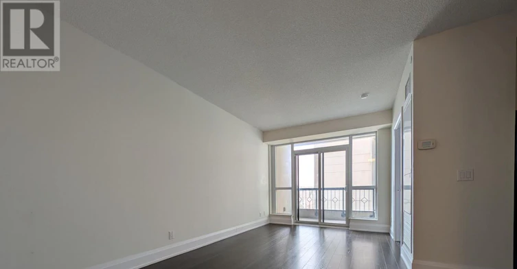 428-2 Old Mill Drive, Toronto, ON, M6S 0A2 - 3