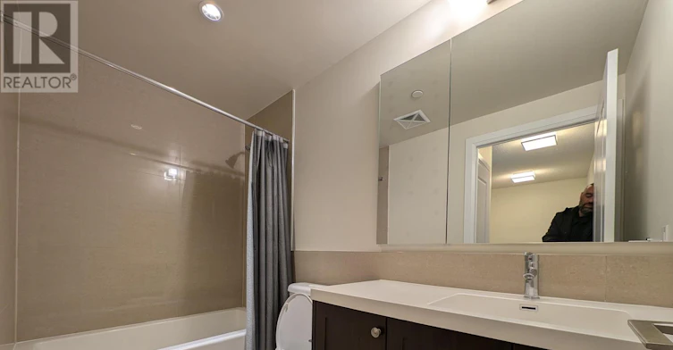 428-2 Old Mill Drive, Toronto, ON, M6S 0A2 - 14