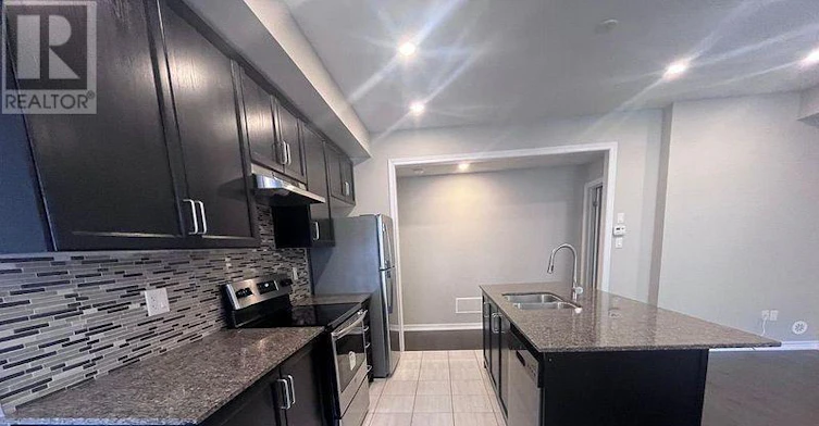 103 Frederick Wilson Avenue, Markham, ON, L6B 1P6 - 3