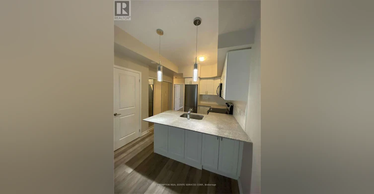 59-28 Fieldway Road, Toronto, ON, M8Z 0E3 - 4