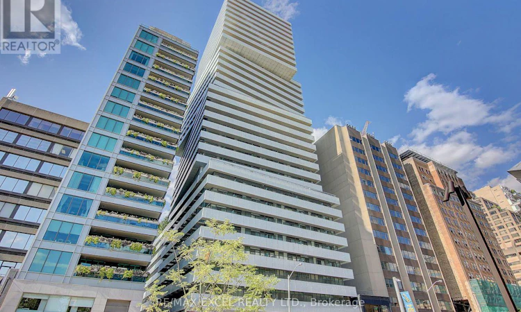 2201-200 Bloor Street W