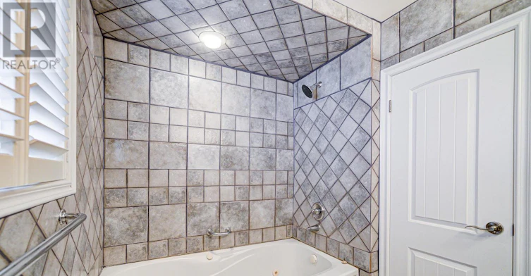 108 Babcombe Drive, Markham, ON, L3T 1N1 - 28