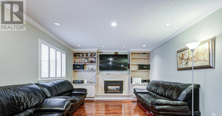 108 Babcombe Drive, Markham, ON, L3T 1N1 - 18