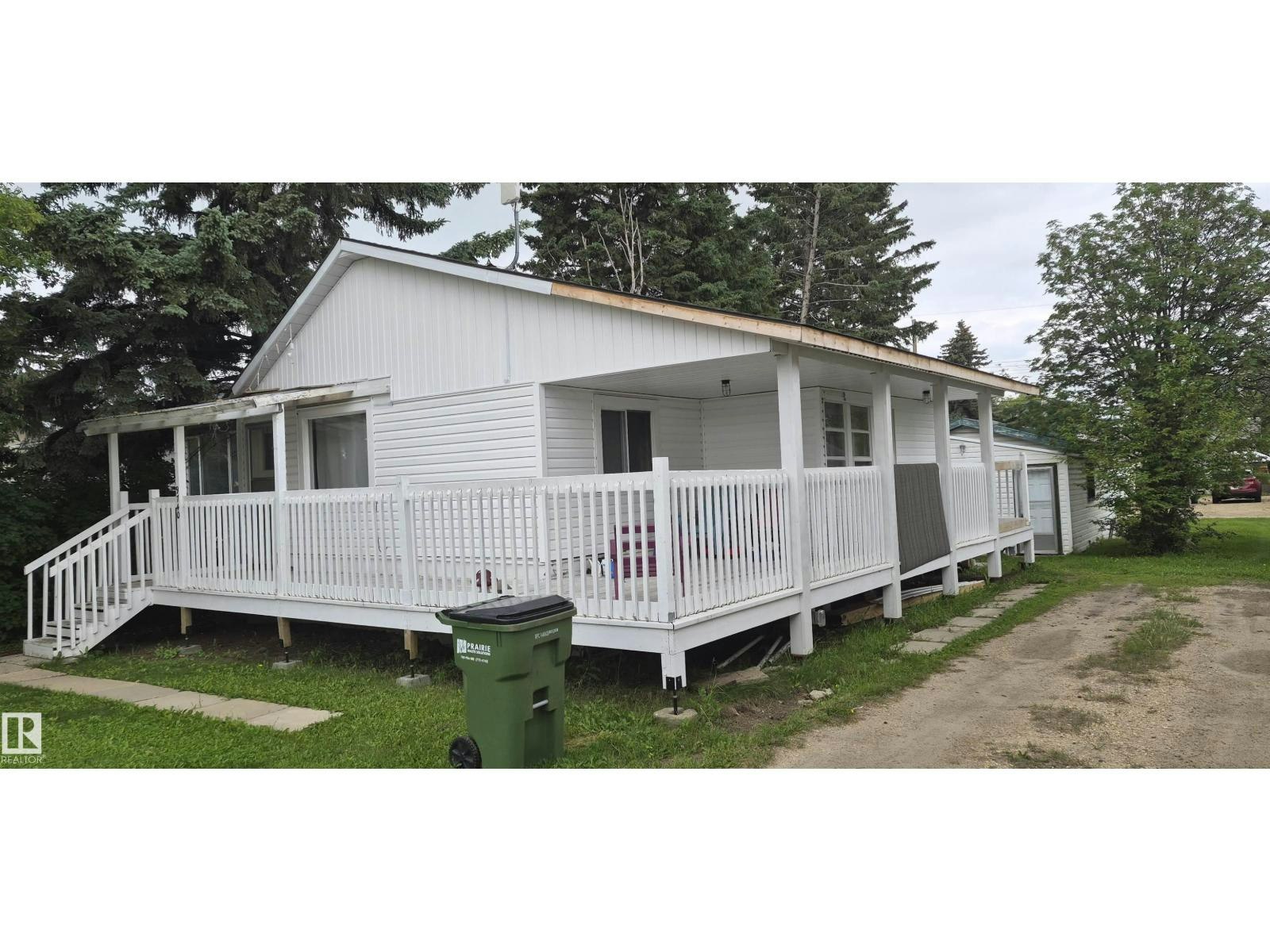 9740 109 Street, Westlock, AB, T7P 1P9