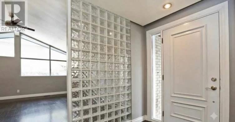 1065 Bomorda Drive, Oakville, ON, L6H 1Y3 - 2