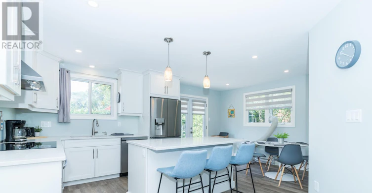 7583 Biddulph Street, Lambton Shores, ON, N0M 2L0 - 4