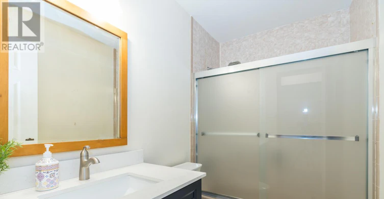 7585 Biddulph Street, Lambton Shores, ON, N0M 2L0 - 12