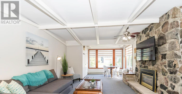 7585 Biddulph Street, Lambton Shores, ON, N0M 2L0 - 3