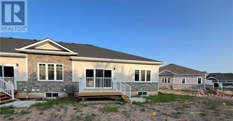 177 Hawthorn Crescent, Georgian Bluffs, ON, N0H 1S0 - 2