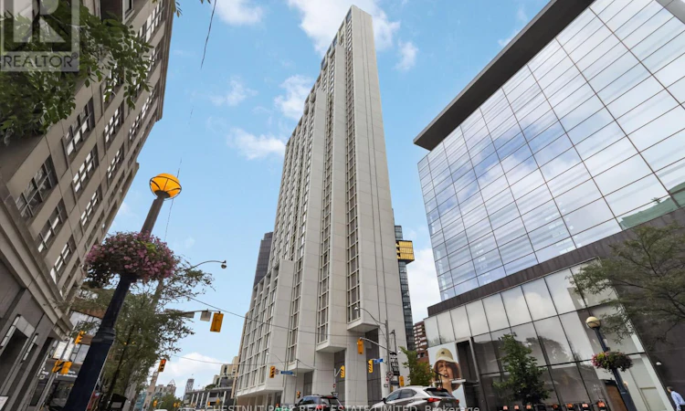 504-1315 Bay Street