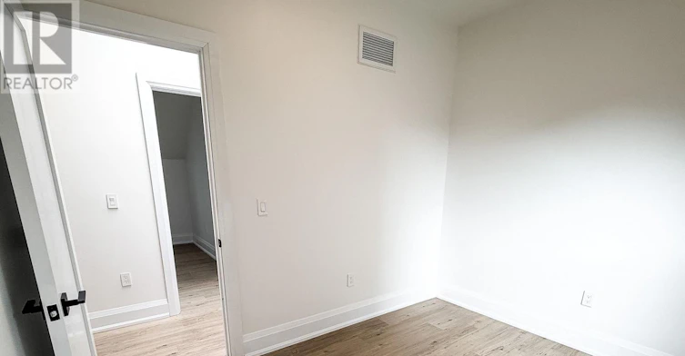 GARDEN-104 Frankdale Avenue, Toronto, ON, M4J 4A3 - 21
