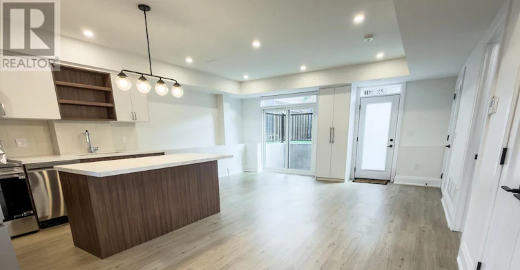 GARDEN-104 Frankdale Avenue, Toronto, ON, M4J 4A3 - 5