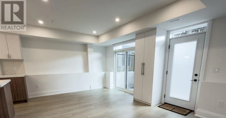 GARDEN-104 Frankdale Avenue, Toronto, ON, M4J 4A3 - 6