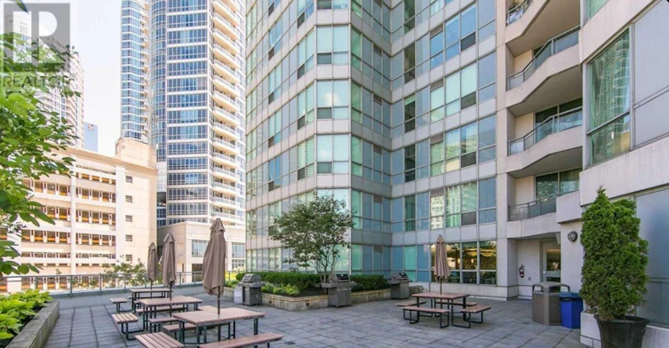 1526-230 Queens Quay, Toronto, ON, M5J 2Y7 - 18