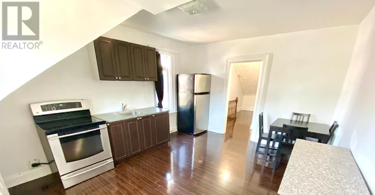 UPPER 3-104 Pembroke Street, Toronto, ON, M5A 2N8 - 5