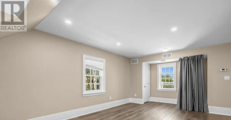 UPPER-107 Kent Street, Whitby, ON, L1N 4Y1 - 15