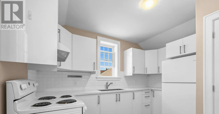 UPPER-107 Kent Street, Whitby, ON, L1N 4Y1 - 4