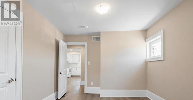 UPPER-107 Kent Street, Whitby, ON, L1N 4Y1 - 18