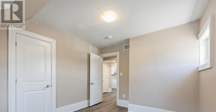 UPPER-107 Kent Street, Whitby, ON, L1N 4Y1 - 19