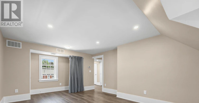 UPPER-107 Kent Street, Whitby, ON, L1N 4Y1 - 13