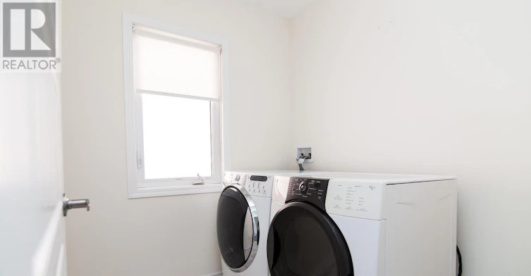 20 Ness Drive, Richmond Hill, ON, L4S 0J9 - 15