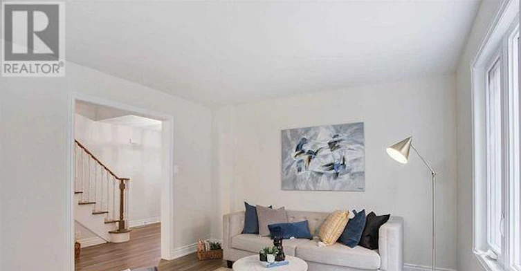2889 Gulfstream Way, Mississauga, ON, L5N 6K3 - 3