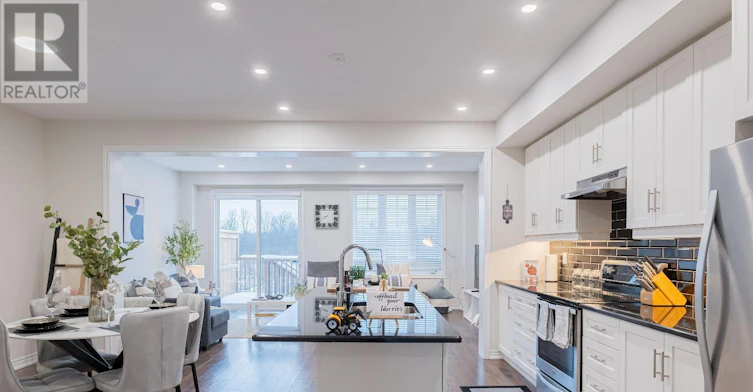 385 Threshing Mill Boulevard, Oakville, ON, L6H 0P5 - 7