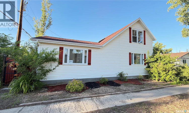 217 2nd Avenue