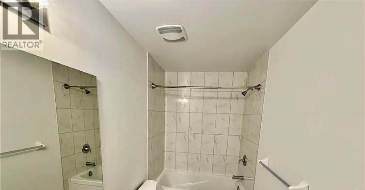 18-135 Hardcastle Drive, Cambridge, ON, N1S 0B6 - 16