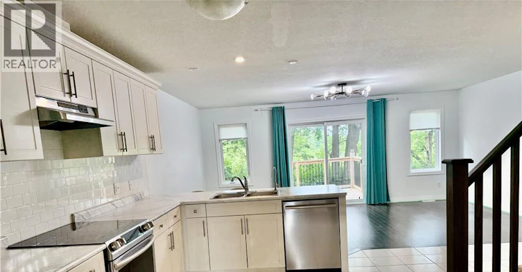 18-135 Hardcastle Drive, Cambridge, ON, N1S 0B6 - 4