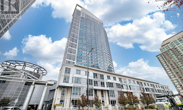 2803-38 Lee Centre Drive