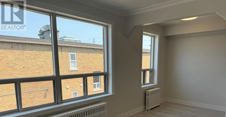 2910 Keele Street, Toronto, ON, M3M 2H1 - 8
