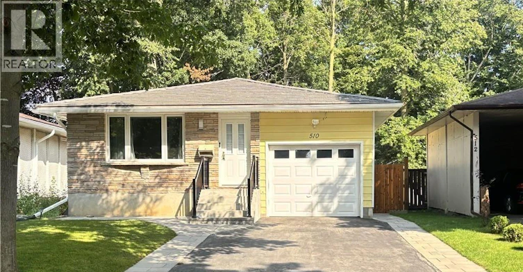 LOWER-510 Oakridge Place, Waterloo, ON, N2L 4P2