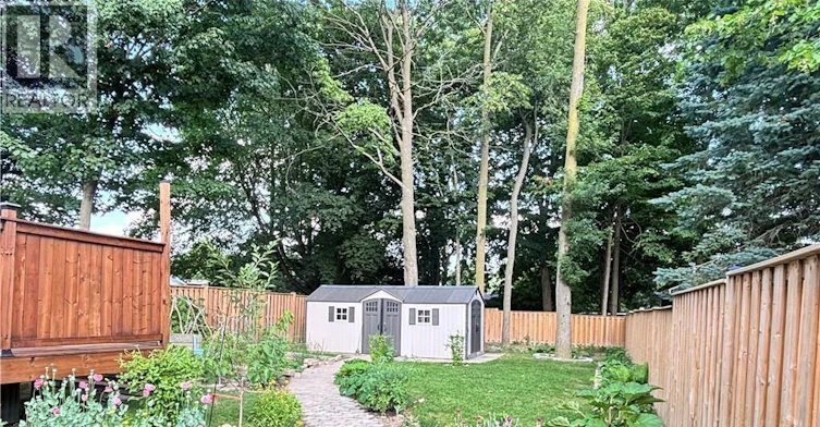 LOWER-510 Oakridge Place, Waterloo, ON, N2L 4P2 - 3