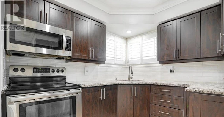 MAIN-112 Sunrise Drive, Hamilton, ON, L8K 4C3 - 4