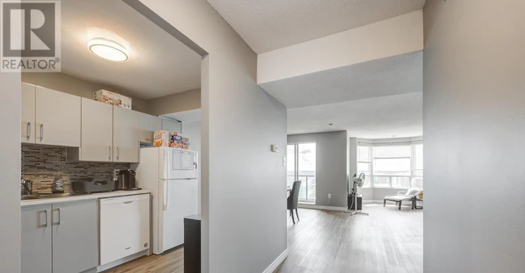 1104-30 Chapman Court, London, ON, N6G 4Y4 - 6