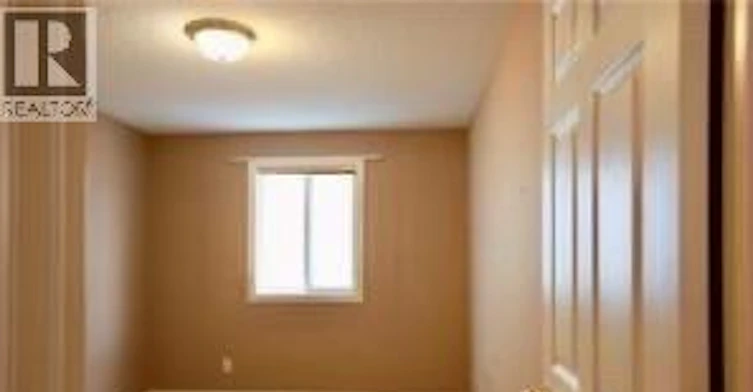 17 Hawkswood Drive, Kitchener, ON, N2K 4J6 - 13