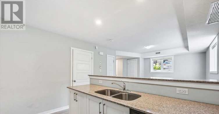C1-190 Century Hill Drive, Kitchener, ON, N2E 0G9 - 10