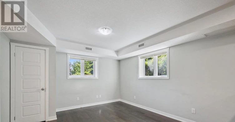 C1-190 Century Hill Drive, Kitchener, ON, N2E 0G9 - 7