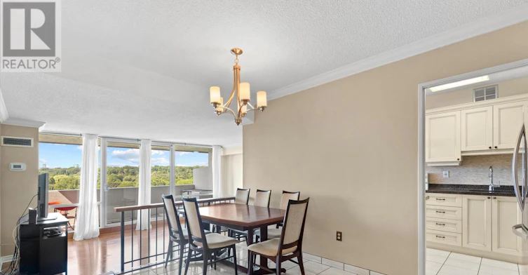 711-240 Scarlett Road, Toronto, ON, M6N 4X4 - 7