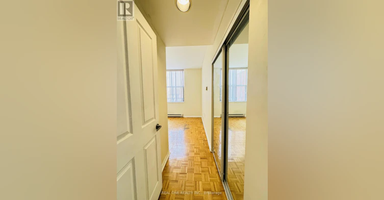 405-2199 Sixth Line, Oakville, ON, L6H 5V3 - 14