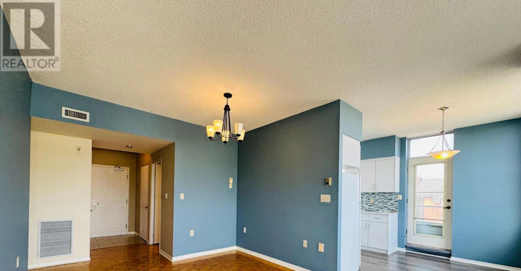 405-2199 Sixth Line, Oakville, ON, L6H 5V3 - 11