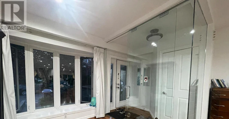 UPPER A-193 Brunswick Avenue, Toronto, ON, M5S 2M4 - 6
