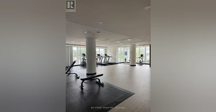611-705 Davis Drive, Newmarket, ON, L3Y 0J1 - 15